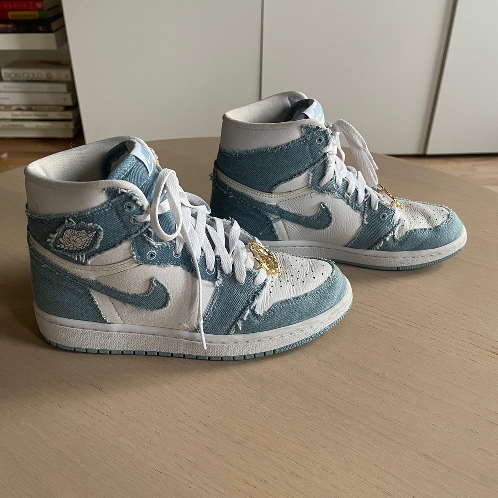 Nike Air Jordan Retro Denim Size 8